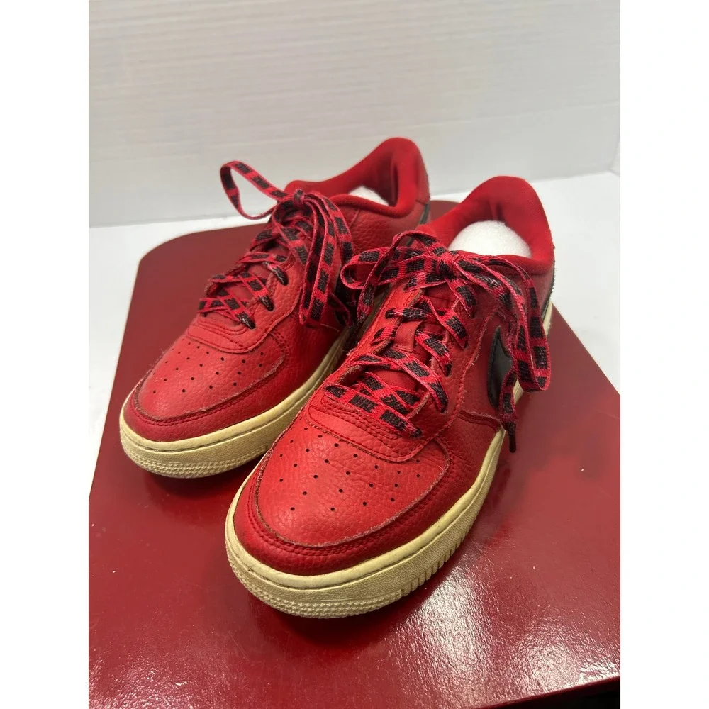 Nike Tumbled Leather Air Force 1 Low 4.5Y Red NBA Pack Streetwear Sporty Retro